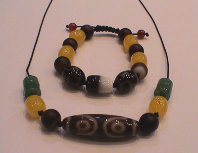 Modern-Dzi-Bead-Necklace-4
