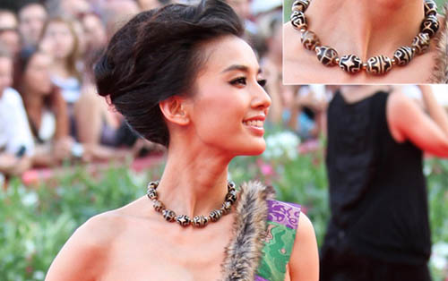 Eva Huang Shengyi dzi bead necklace Eva Huang Shengyi dzi bead necklace